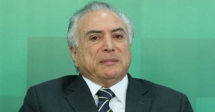 Em meio à disputa entre poderes, Temer empurra ataque à aposentadoria de todos brasileiros