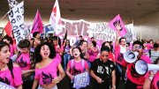 Jovens relatam sua experiência na marcha histórica em Brasília