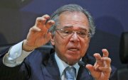 "Não haverá prorrogação do auxílio emergencial", anuncia Paulo Guedes