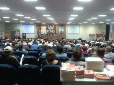 Em Plenária, dezenas de sindicatos da Serra Gaúcha não tiraram uma só luta contra Temer