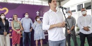 Prefeito João Campos (PSB-Recife) desconta salário da enfermagem em greve