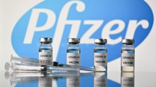 As vacinas entre lucros bilionários e possíveis efeitos adversos: estão nas mãos de quem?