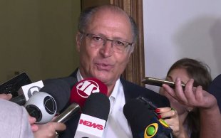 Mídia esconde os ataques de Alckmin na educação em São Paulo, nós mostramos