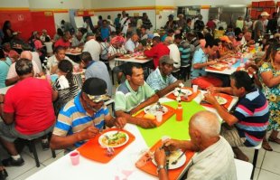 Governo Doria corta o fornecimento de janta da maioria das unidades do Bom Prato