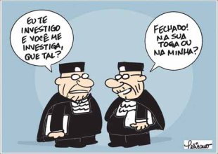 Dos 82 juízes punidos no Brasil desde 2005, 53 continuam recebendo super-salários