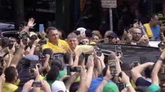 Golpistas unidos: Bolsonaro chegou ao lado de Tarcísio na Paulista